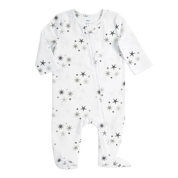 Aden + Anais Muslin Gray Star Print Footie 3-6 Months - Picture 1 of 5